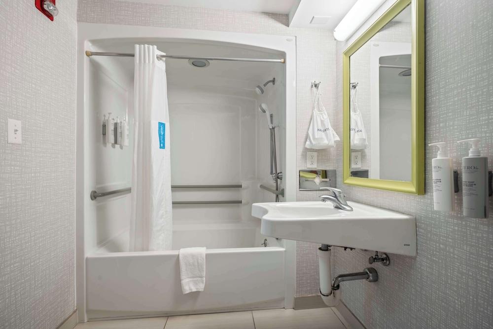 Hampton Inn Ridgefield Park photo 32