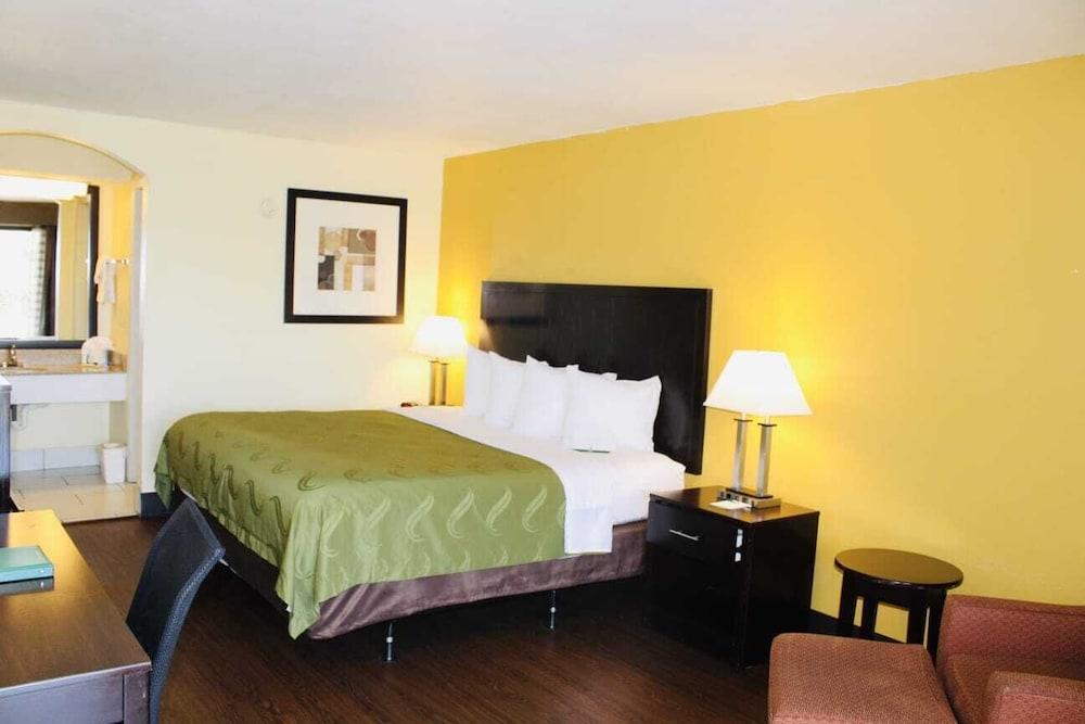 Quality Inn Indianola photo 42