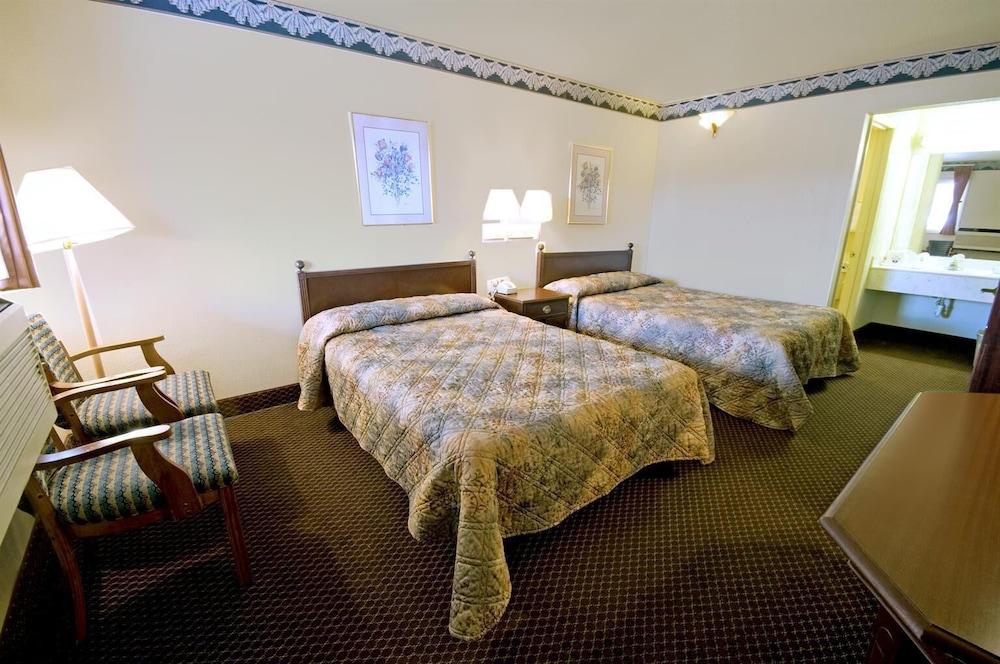 Americas Best Value Inn Roxboro photo 12