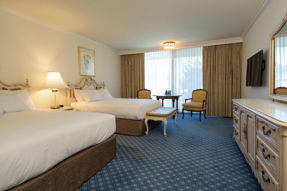 Little America Hotel photo 50