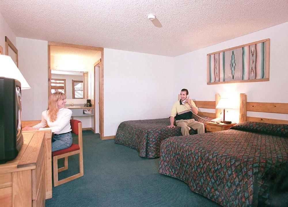 Double JJ Resort photo 28
