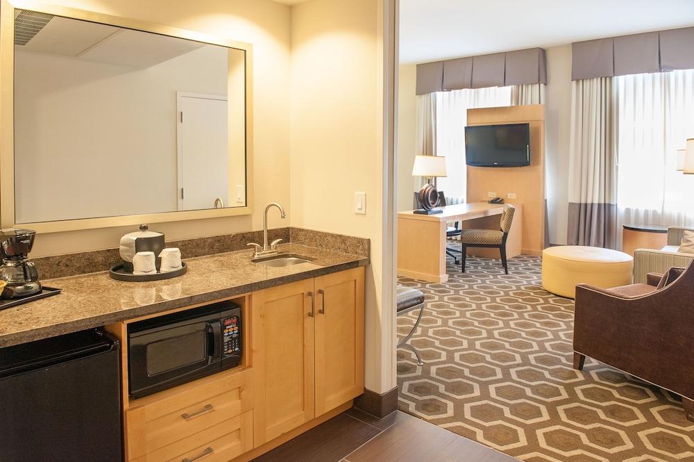 Hampton Inn & Suites New Orleans Downtown (French Qtr Area) photo 17