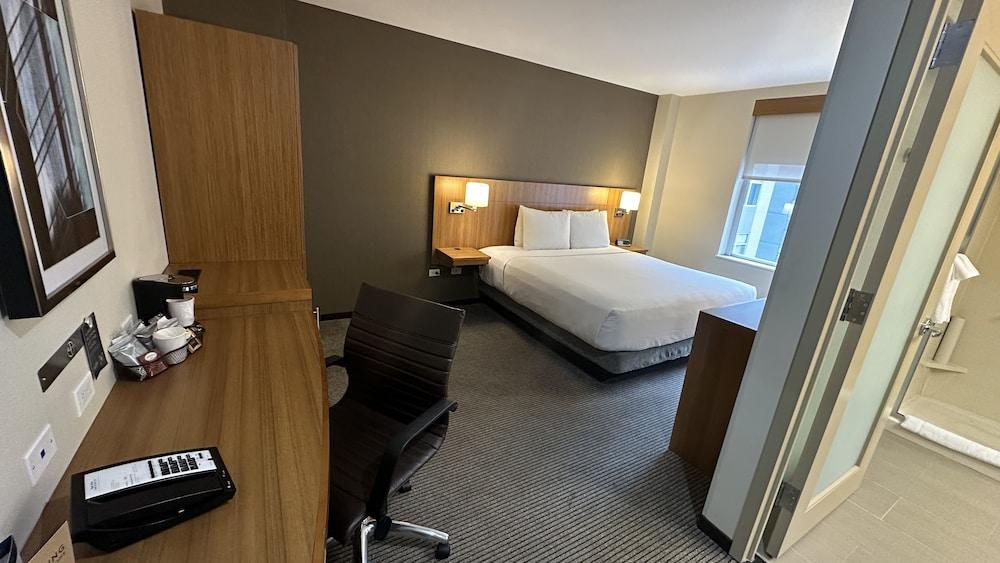 Hyatt Place Long Island City/New York City photo 15