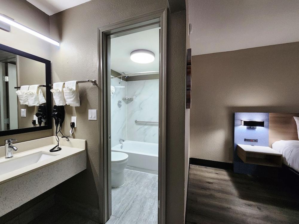 Smart Stay Inn photo 20