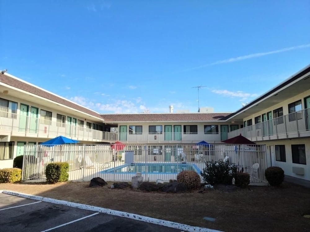 Motel 9 Las Cruces photo 21