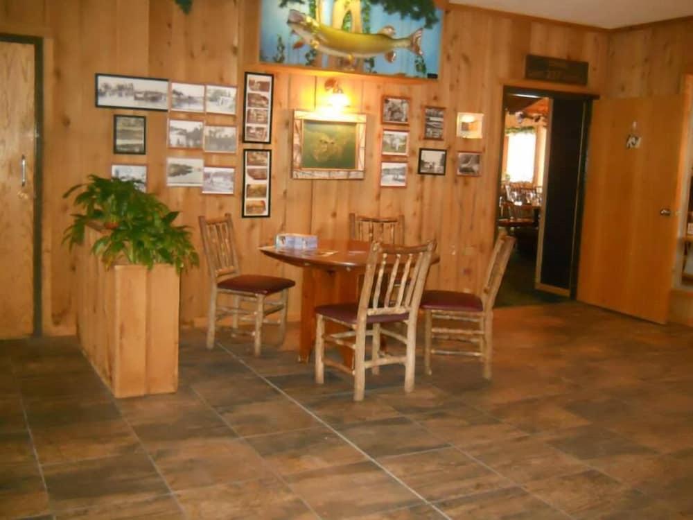 Lakewoods Resort & Lodge photo 5