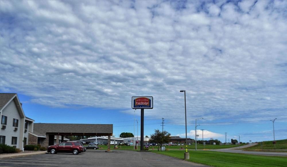 FairBridge Inn & Suites in Thorp, WI photo 36