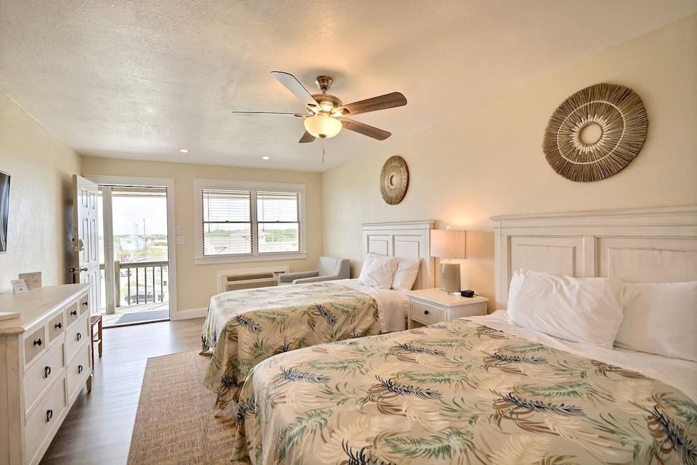 Lighthouse View Oceanfront Lodging photo 66
