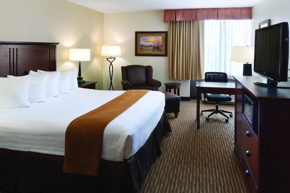 Ramkota Hotel & Conference Center photo 9