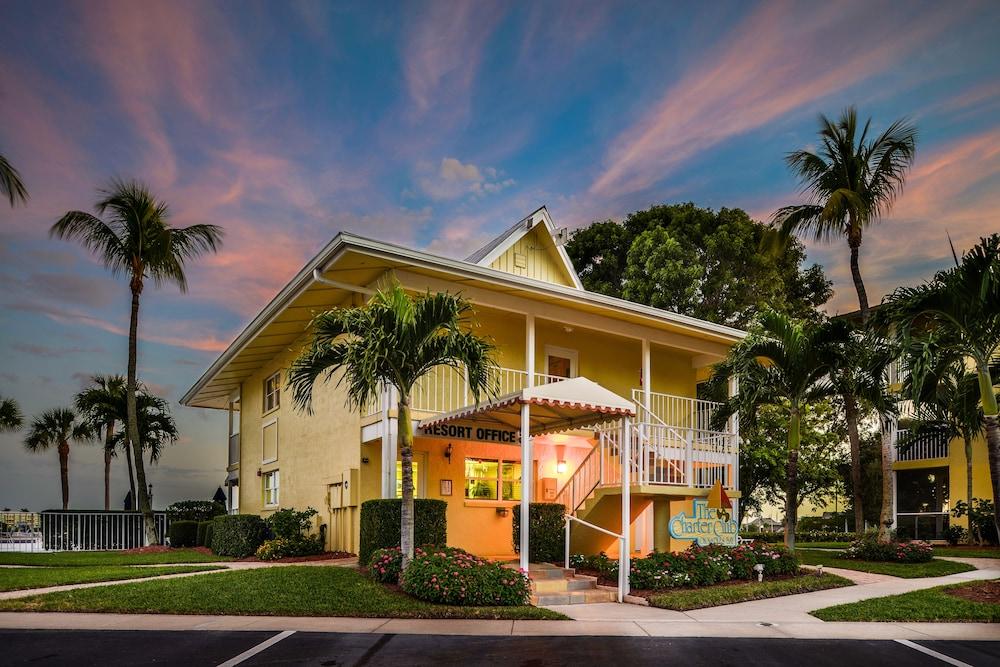 Hilton Vacation Club Charter Club Naples Bay photo 20