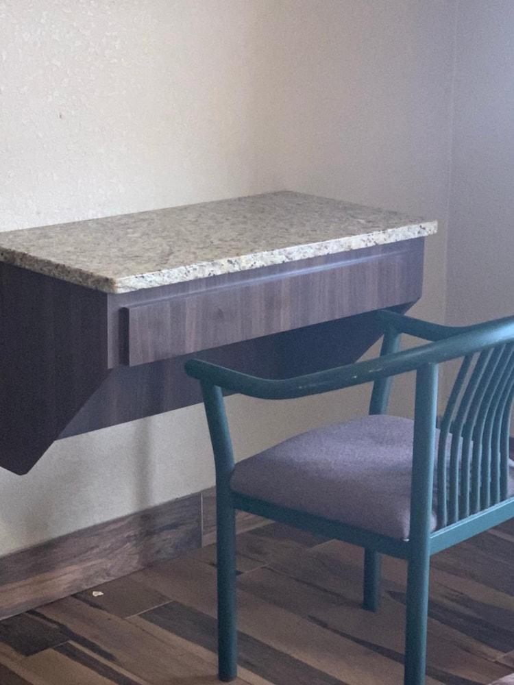 Prince of Wales Motel photo 10