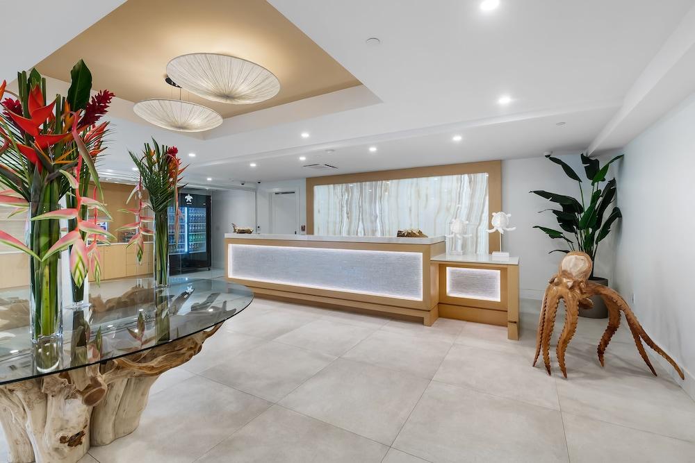 Beachcomber Resort & Club photo 64