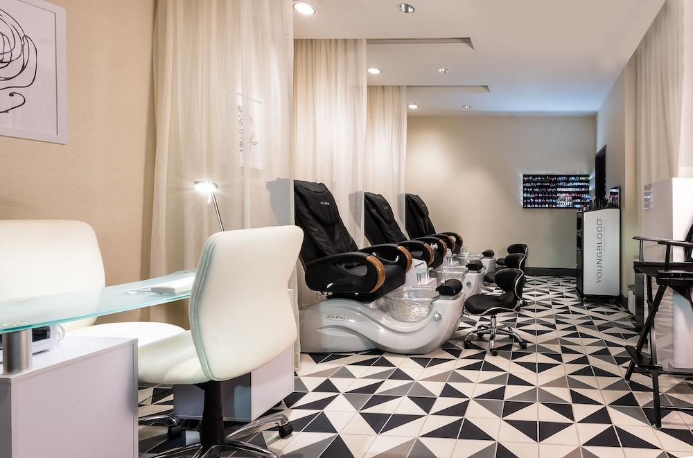The LINQ Hotel & Casino – A Caesars Rewards Destination photo 22