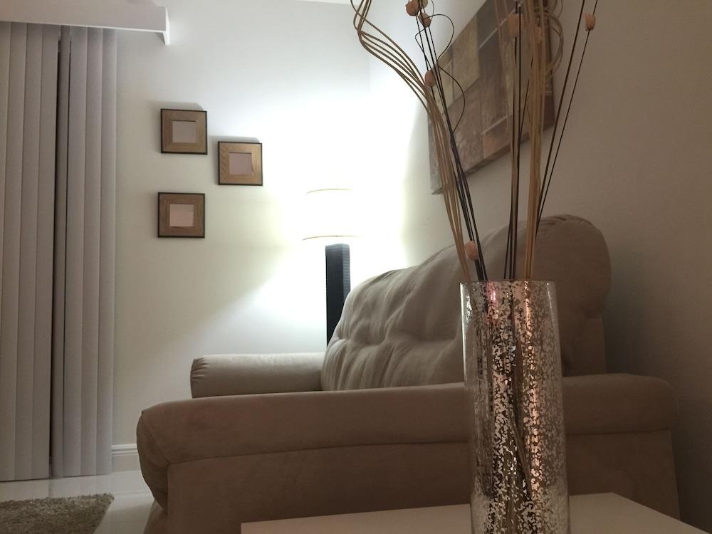 LYX Suites at Merrick Park in Coral Gables photo 53