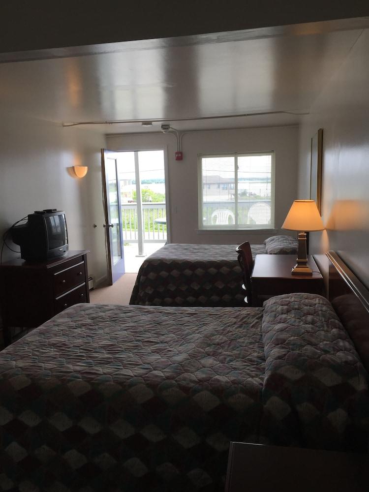 Point 1 Motel photo 16
