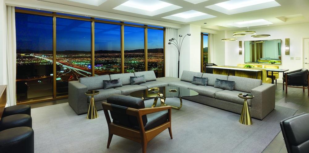 W Las Vegas photo 13