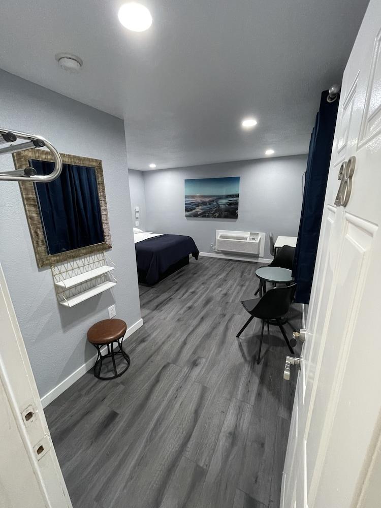 Perfect Inn Motel photo 13