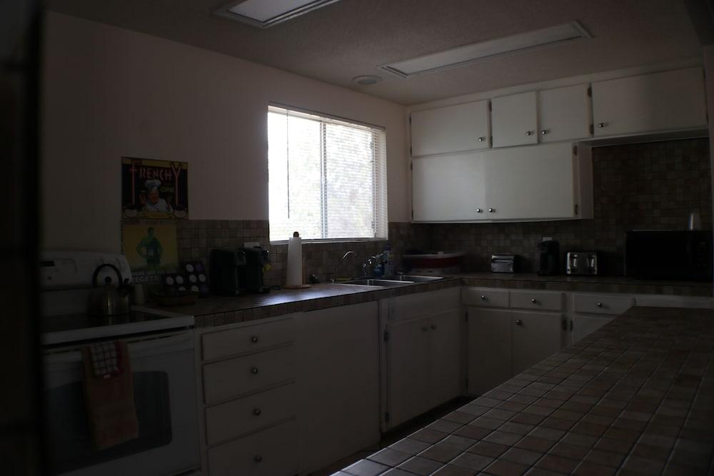 Grand Canyon Caverns Inn photo 52