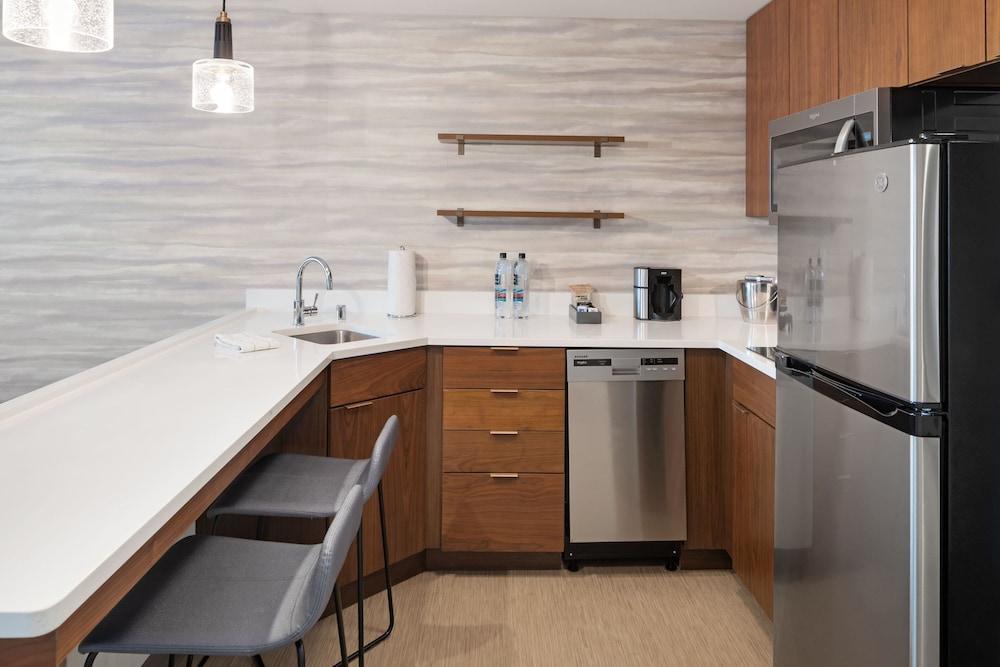 Residence Inn by Marriott Marina del Rey photo 20