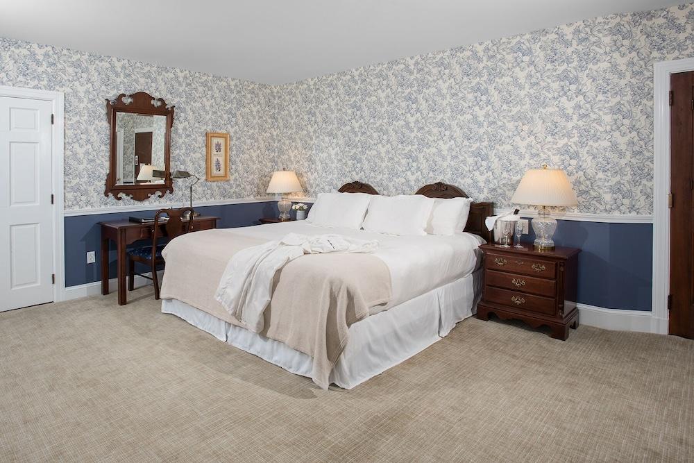 Black Point Inn photo 26