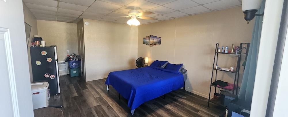 Sebastian Gardens Inn & Suites photo 2
