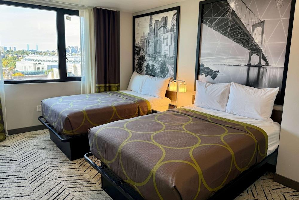 Super 8 By Wyndham Bronx Near Stadium photo 3