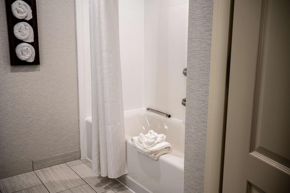 Hilton Garden Inn Fayetteville Fort Bragg photo 85