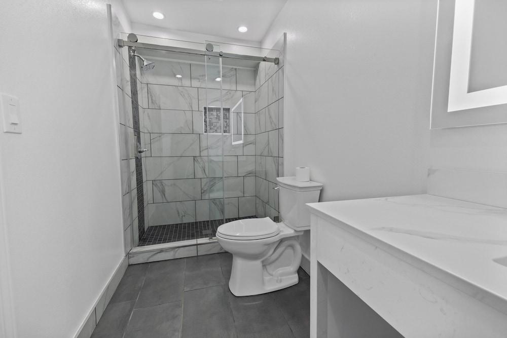 Downey Inn photo 3