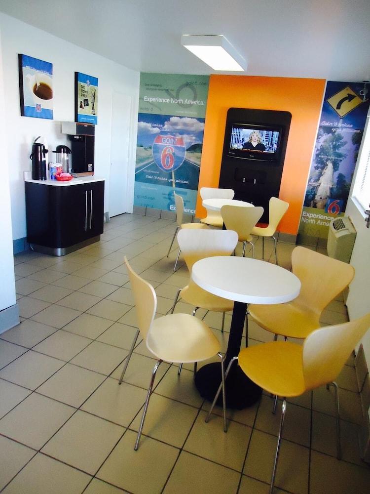 Motel 6 Amarillo, TX - West photo 11