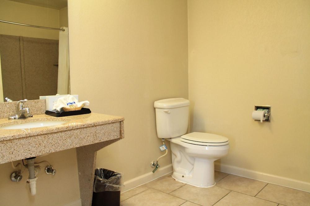 Best Way Inn & Suites photo 12