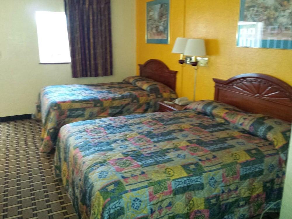 Encore Motel photo 3
