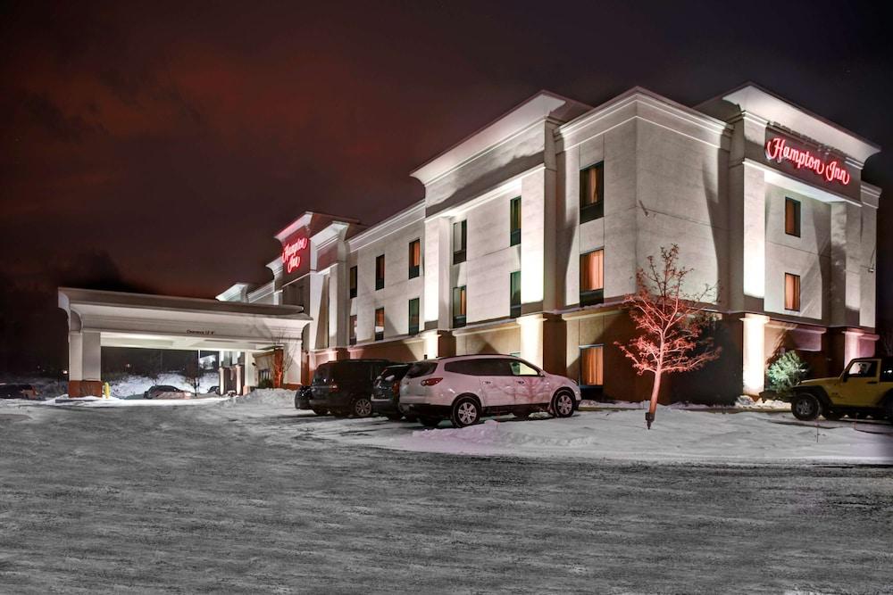 Hampton Inn Coldwater photo 27