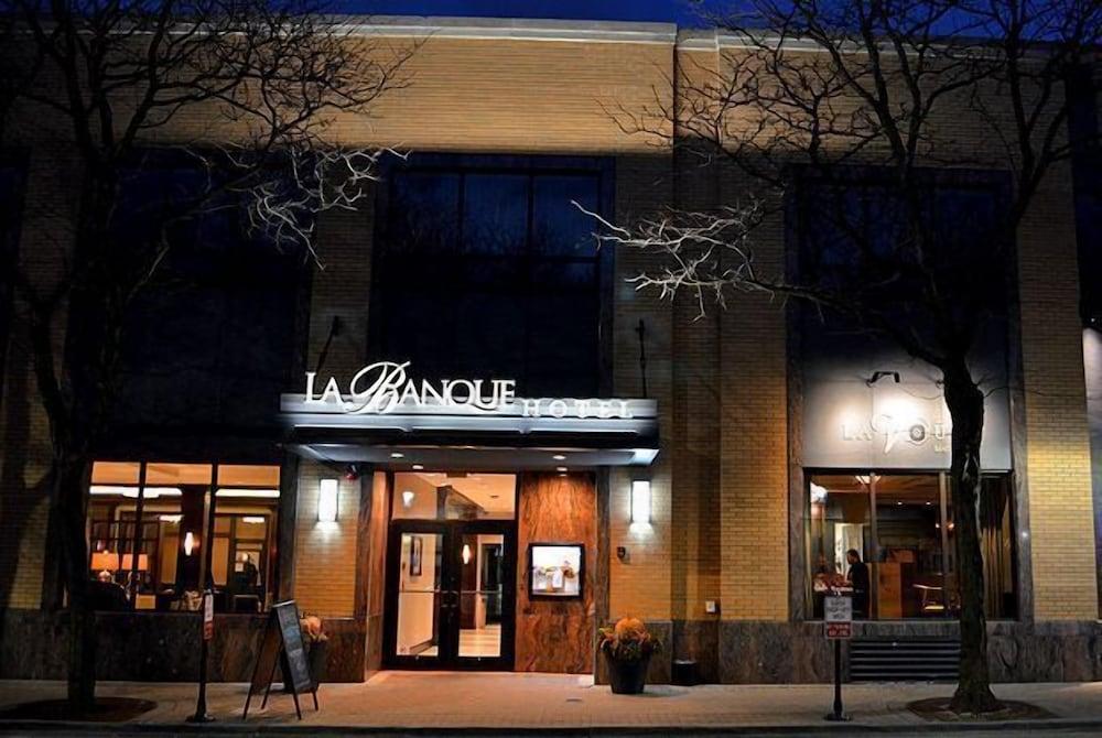 La Banque Hotel photo 1