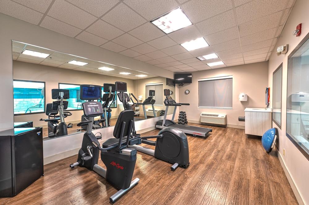 Holiday Inn Express Hotel & Suites Goshen by IHG photo 44