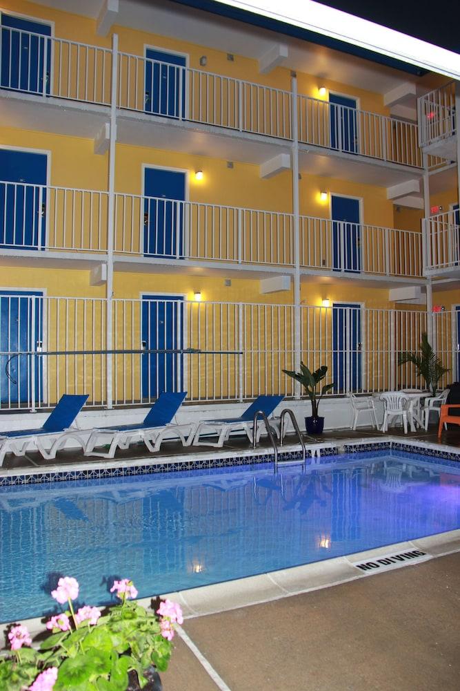 Seaside Inn photo 18
