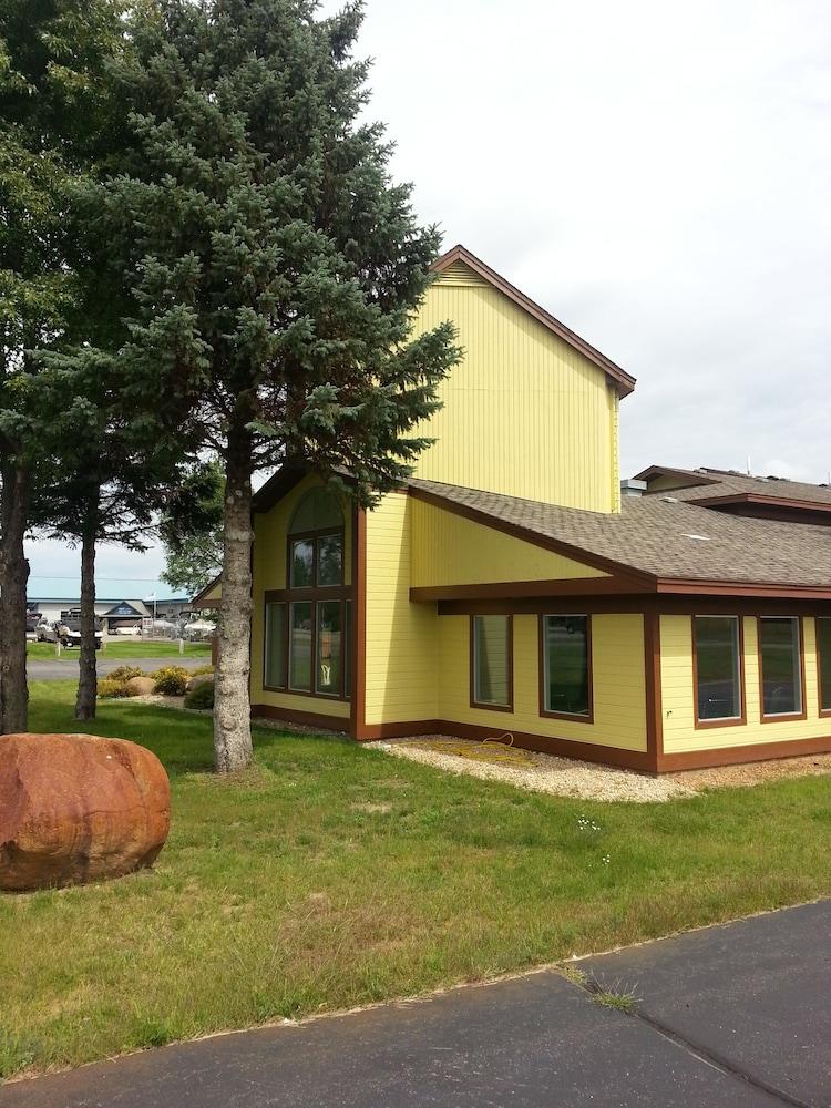Nisswa Hotel and Suites photo 33