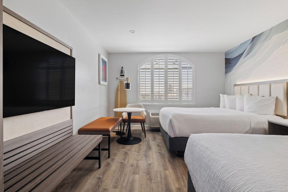 Hotel Skye SFO photo 2