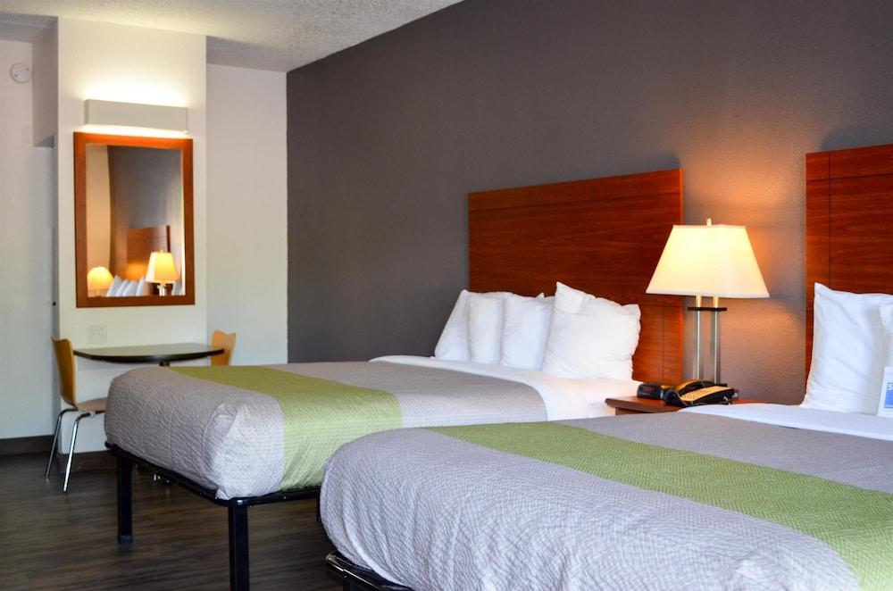 Studio Suites Extended Stay Chattanooga TN photo 5