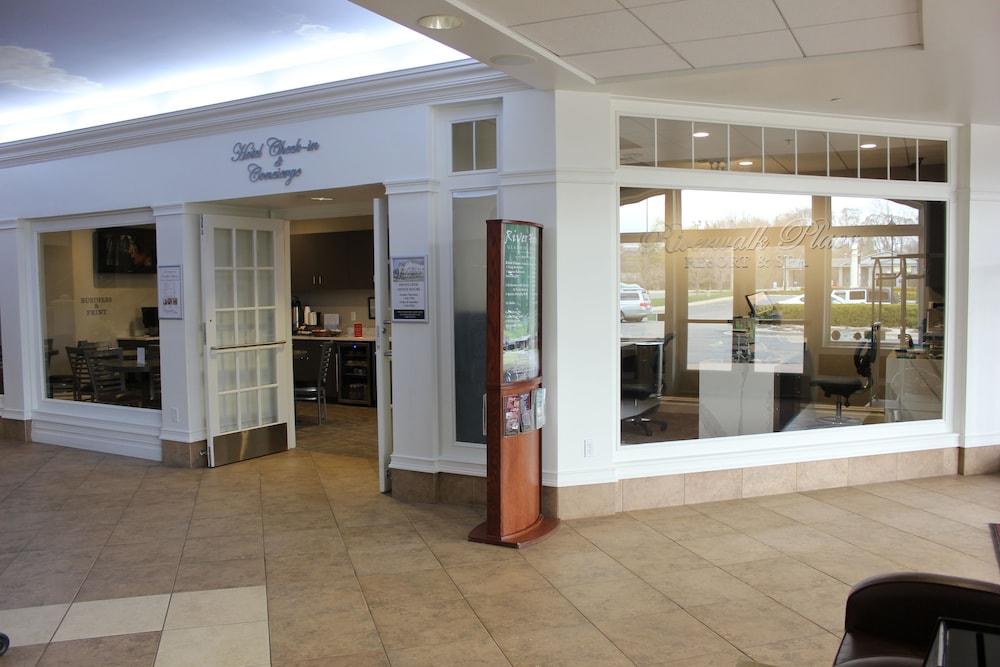Riverwalk Place Resort & Spa photo 26