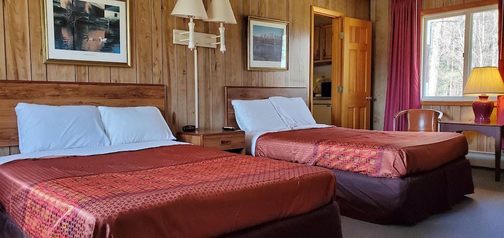 Red Ranch Motel photo 42