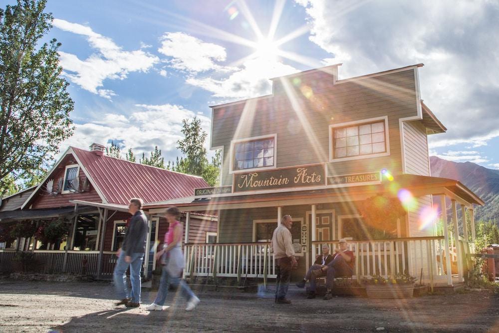 McCarthy Lodge Resort photo 49