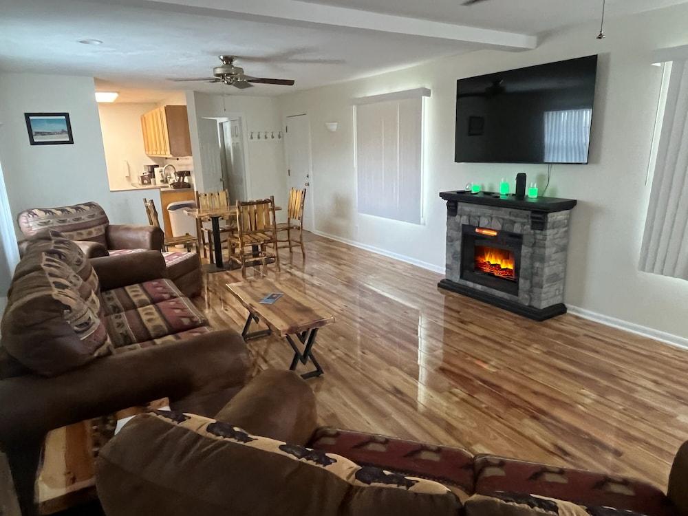 Fox Lakeview Lodge photo 6