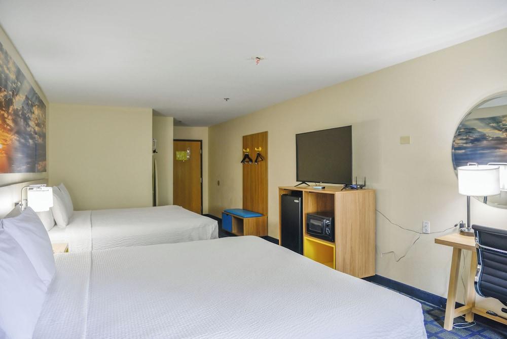Days Inn by Wyndham Mount Vernon photo 9