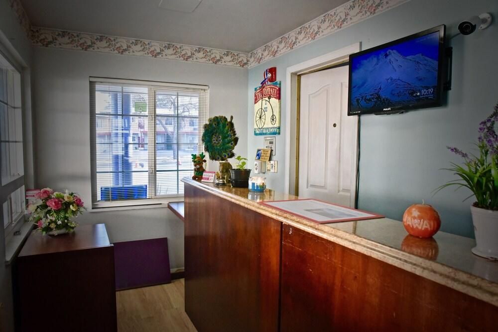 Travel Inn photo 15