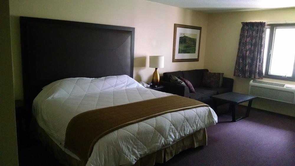 Americas Inn photo 2