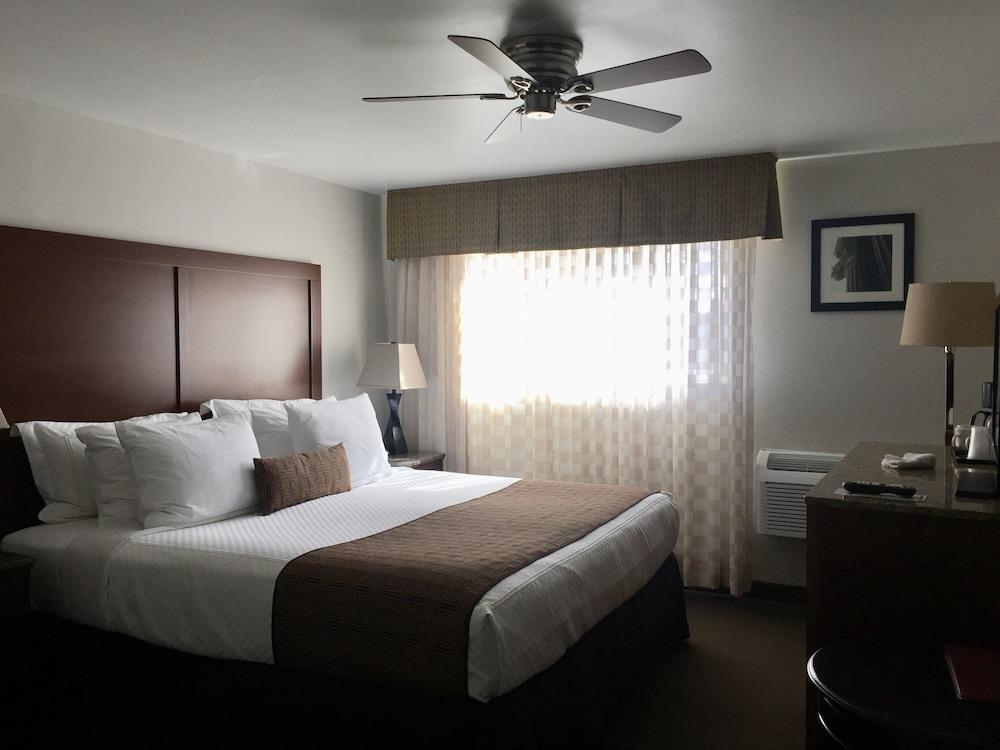 Parkview Inn Motel photo 40