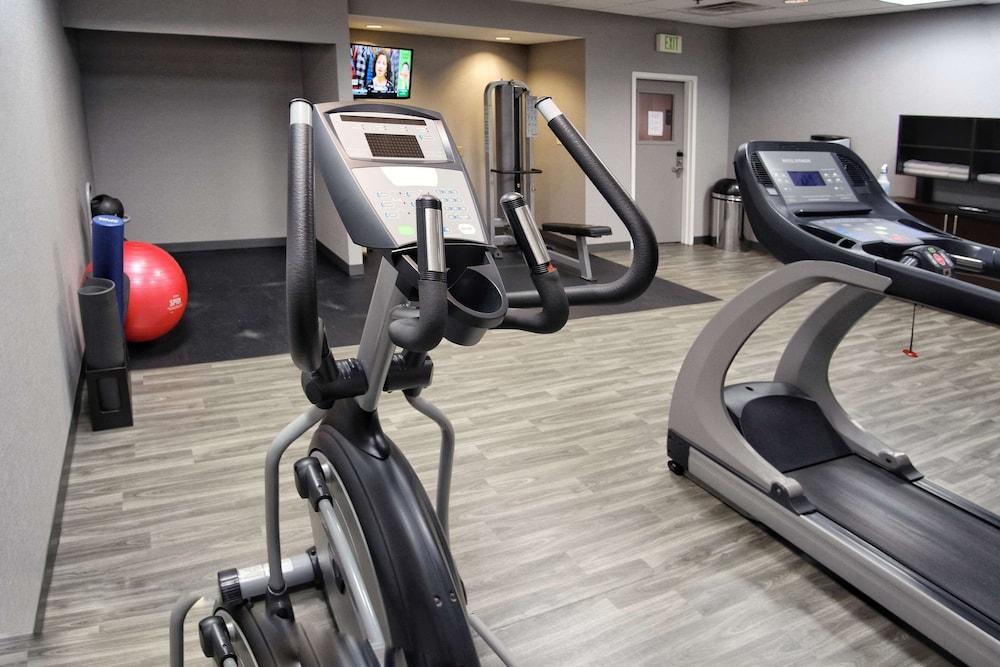 Hampton Inn Oklahoma City/Yukon photo 43