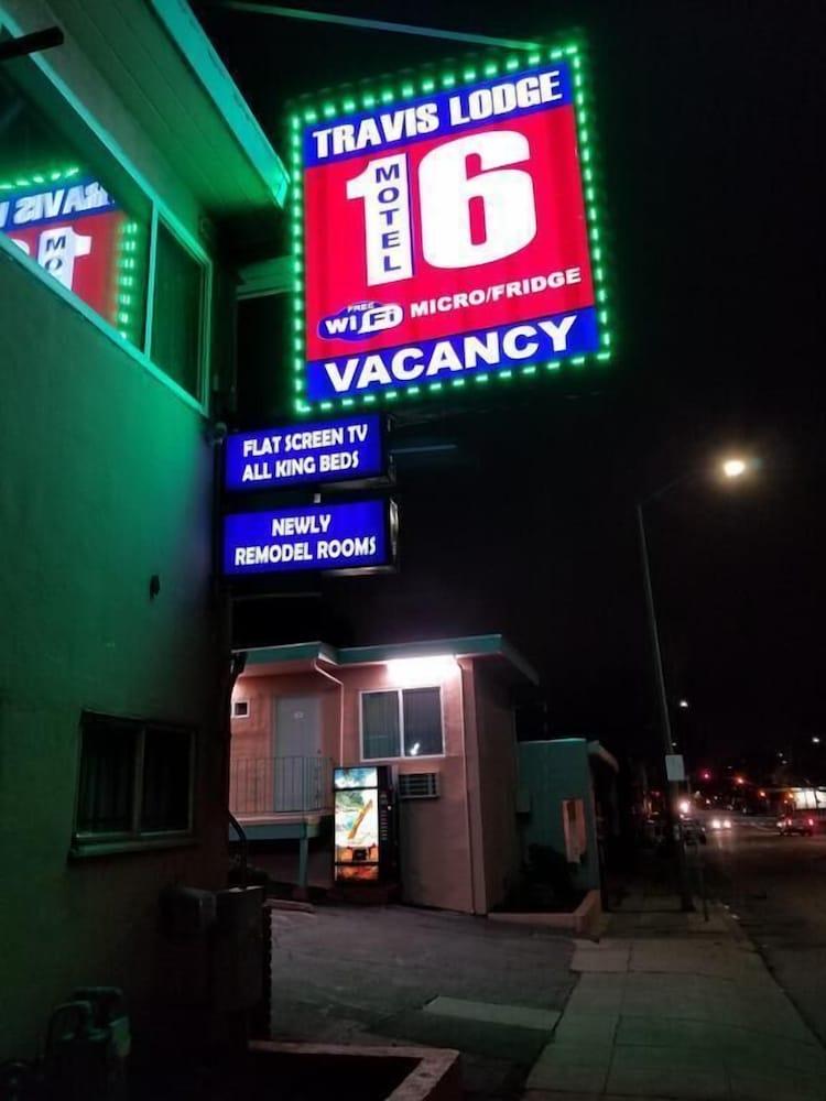 Travis Lodge Motel 16 photo 4