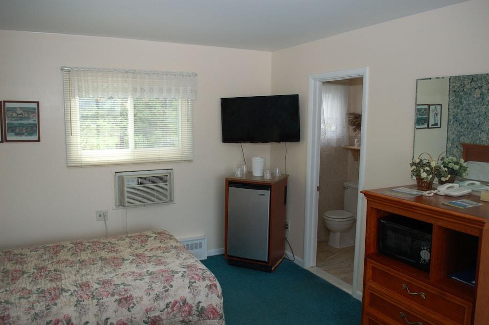 Sara Glen Motel photo 18