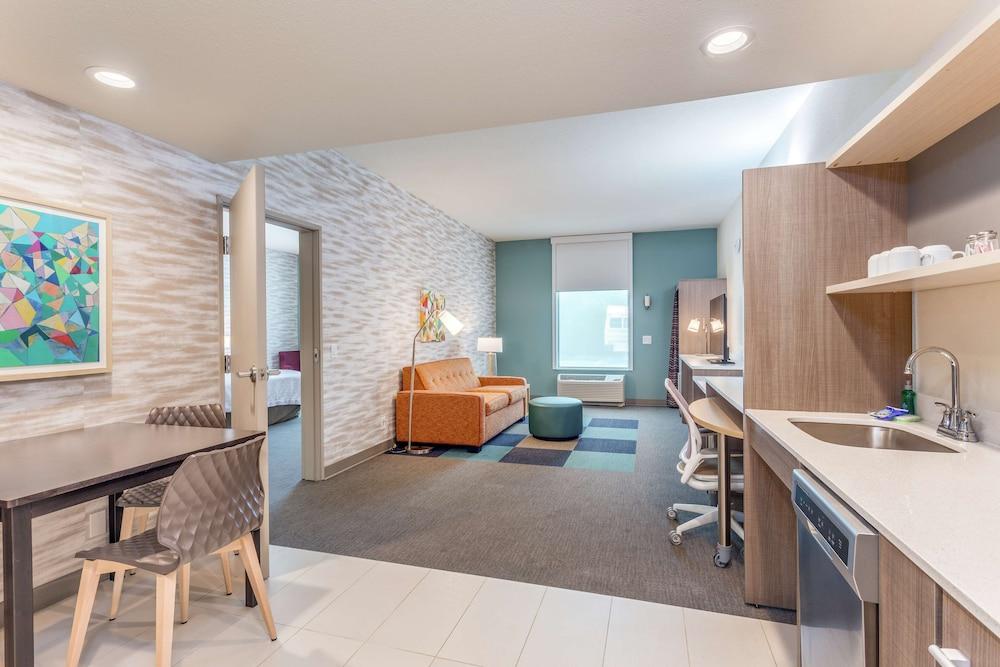 Home2 Suites by Hilton Indianapolis Northwest photo 6